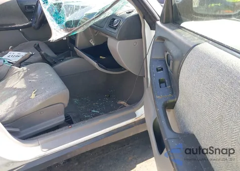 2001 Subaru Forester L из США, поврежденный, VIN JF1SF63531G706802